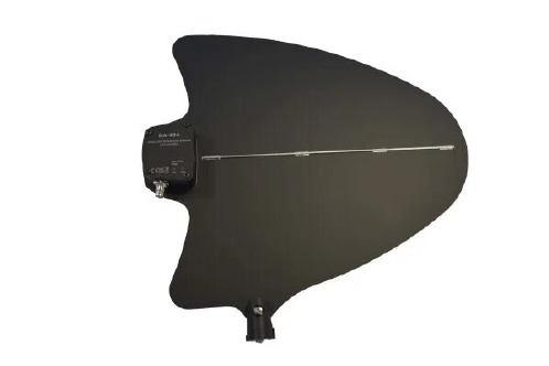 DATEQ DA-49A UHF Directionele actieve antenne
