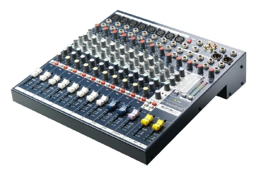 SOUNDCRAFT EFX8II 8Ch. Mixer met Lexicon Effects processor