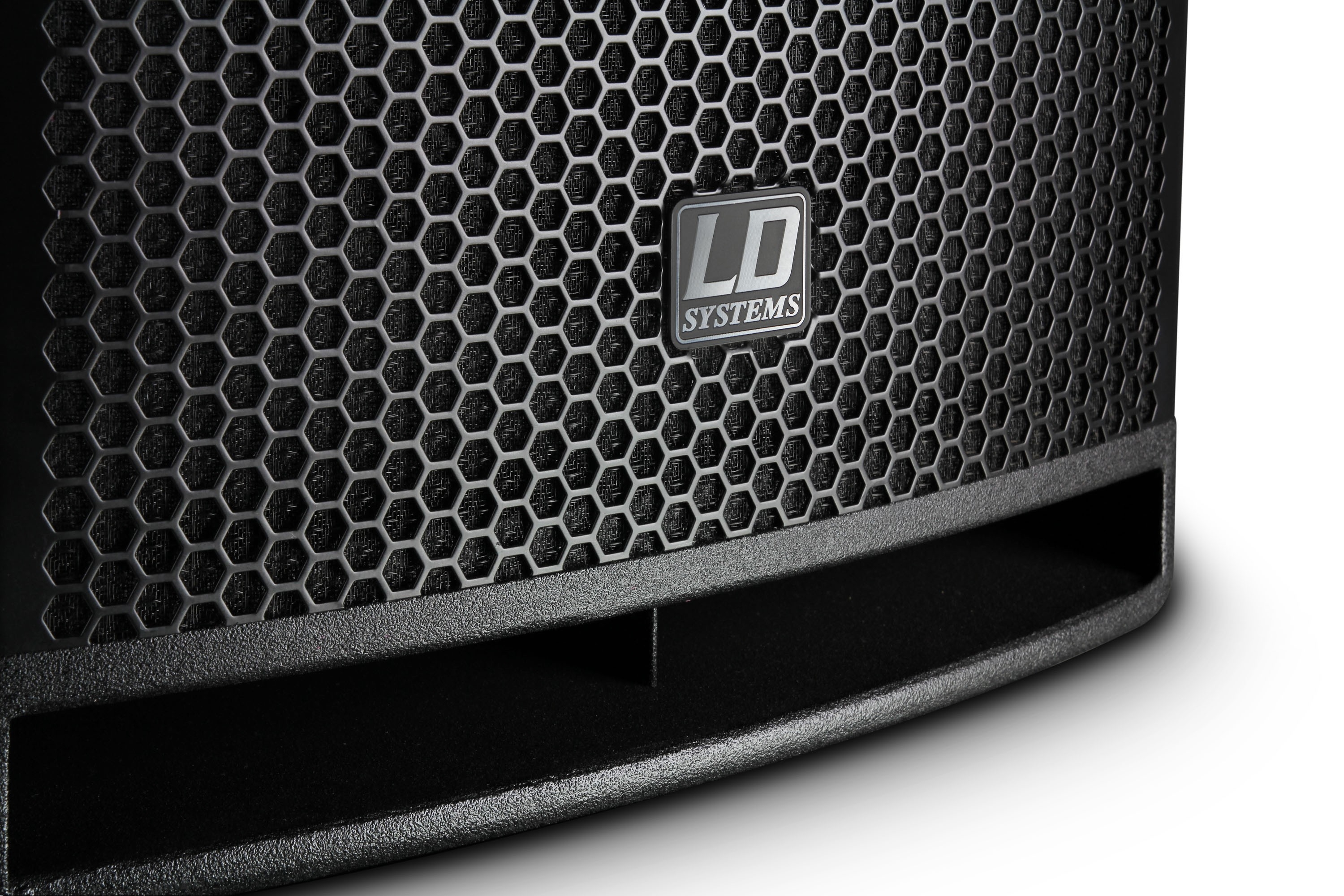 LD SYSTEMS DAVE 18 G3: compact18S actief systeem (1200W RMS)