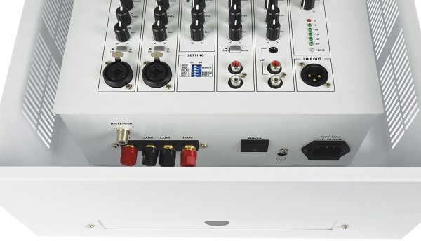 ADASTRA SA240 Mixer-Versterker in afsluitbare wandkast