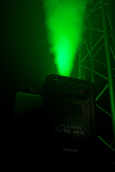ALGAM LIGHTING Vulkan Cube Mini Compacte Verticale LED Rookmachine