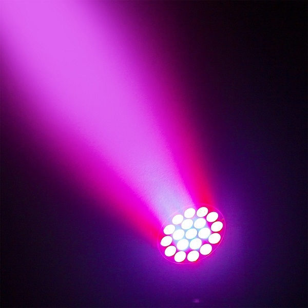 BEAMZ FUZE1910 Wash Moving Head met Ring Control