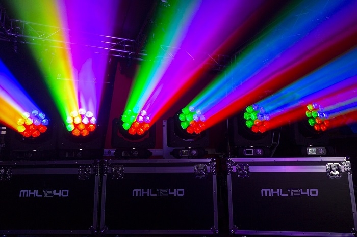 BEAMZ PRO MHL1240 Wash Moving Head 12 x 40W