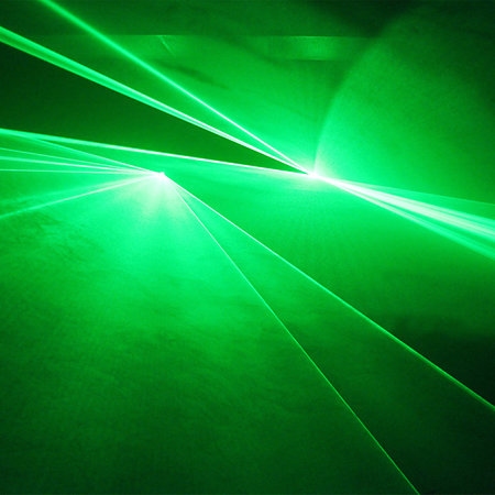 BOOMTONE DJ KUB 190 RGY Laser