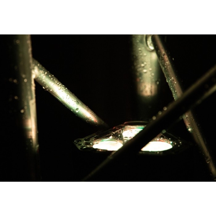 BRITEQ BTI-TRUSSLITE In- & Outdoor Uplight 3x 10W RGBL-LEDs en draadloze DMX