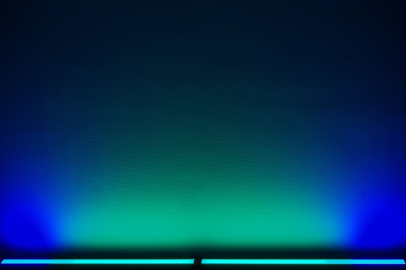 EQUINOX EQLED055 SpectraPix Batten - 224 tri-colour LED