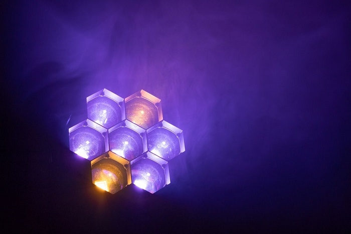 LIGHT-INC MH-740 LED Wash met Flower Effect