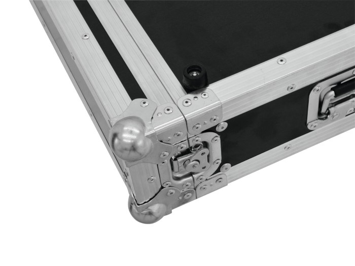 ROADINGER Flightcase Pro-versie 45 cm inbouwdiepte 2HE