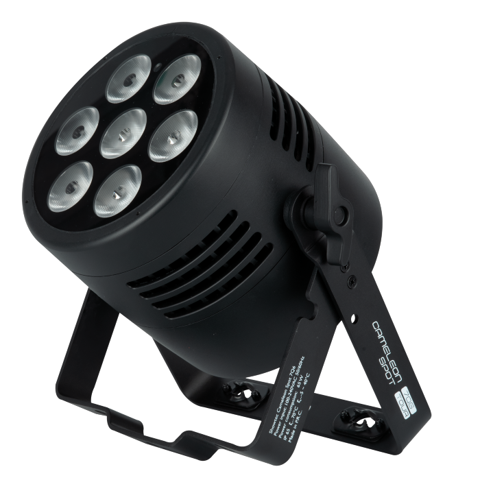 SHOWTEC Cameleon Spot 7Q6 Tour IP65