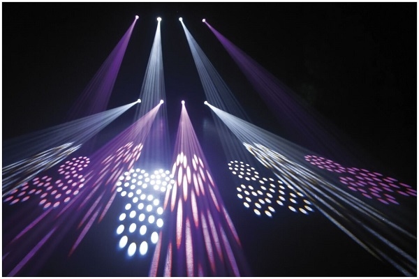 SHOWTEC Kanjo Spot 10 LED Moving Head 10 Watt