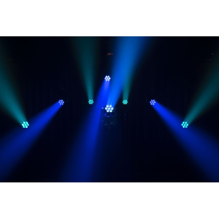 SHOWTEC Shark Wash Zoom Two Moving Head 7 x 30W RGBW