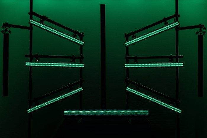 SHOWTEC Spectra Strobe LED-BAR - IP65