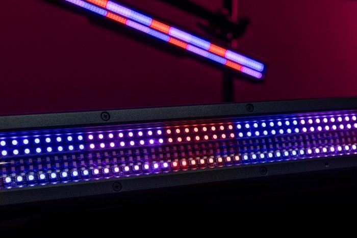 SHOWTEC Spectra Strobe LED-BAR - IP65