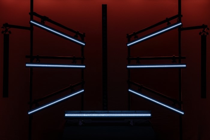 SHOWTEC Spectra Strobe LED-BAR - IP65