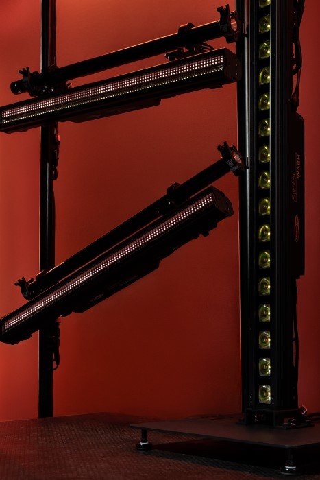 SHOWTEC Spectra Wash 16x 20W RGBW LED bar - IP65