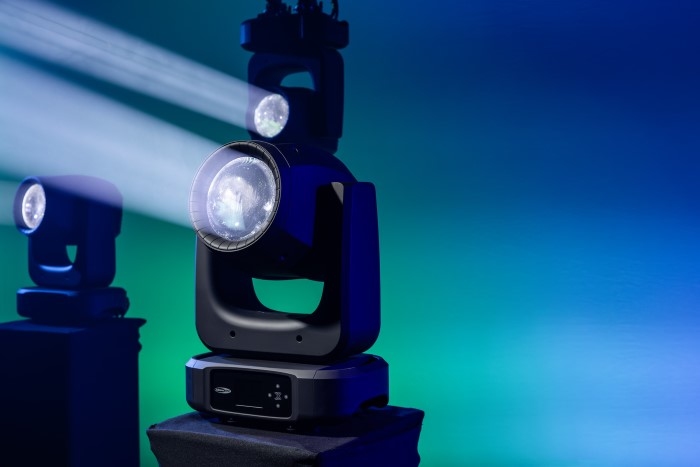 SHOWTEC Xpression 2000B Beam Moving Head