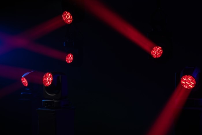 SHOWTEC Xpression 2000W Wash/Beam Moving Head
