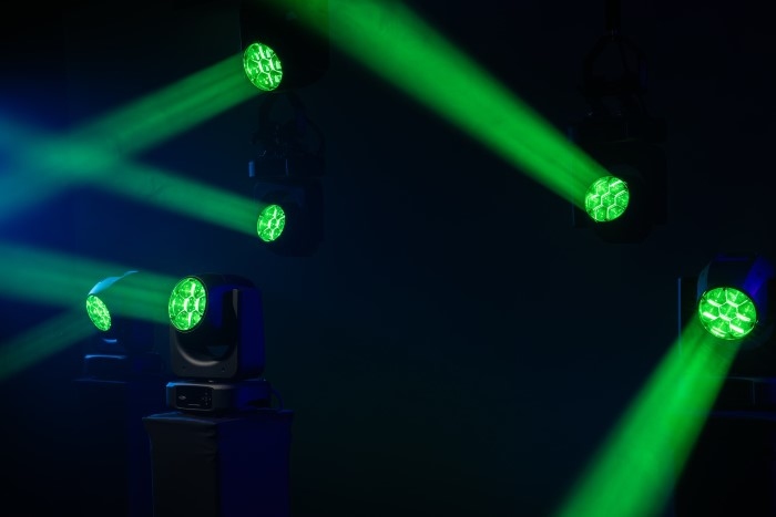 SHOWTEC Xpression 2000W Wash/Beam Moving Head