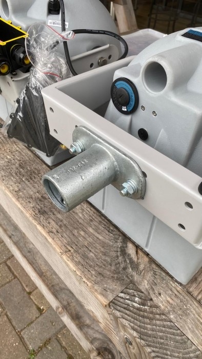 SMITSOUND Buiskoppeling Ovale Montageplaat voor buis 42,4 mm